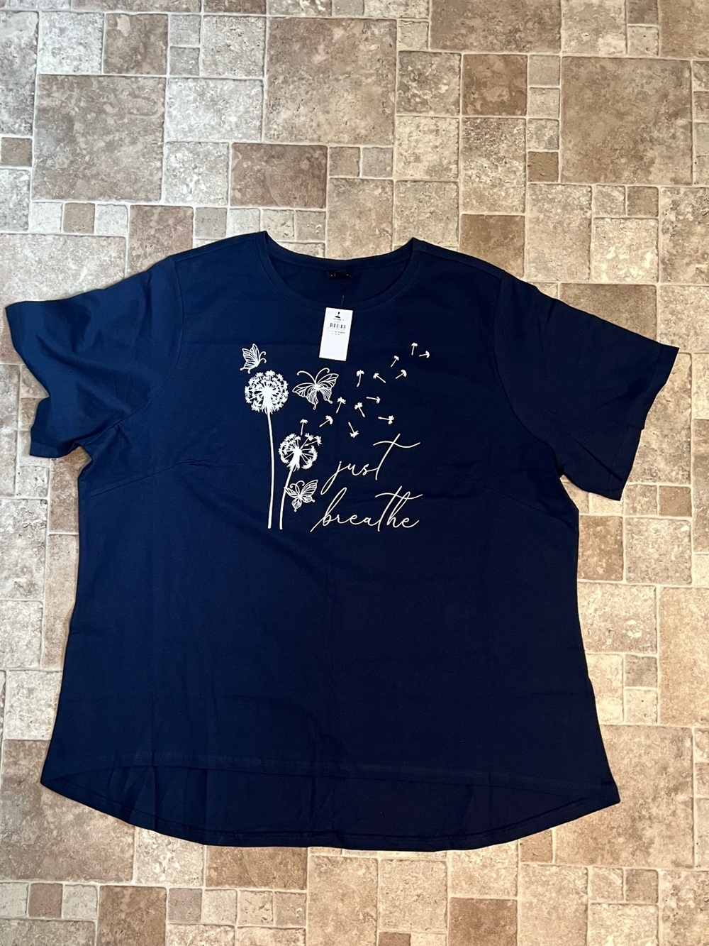 NWT 30/32 “Just Breathe” Short Sleeve Tee - Navy